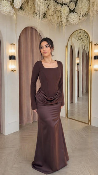 The Diva Gown – Brown