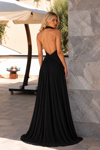 Elvée 202709 gown in Black