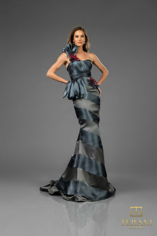 Elegant gown 251E4284_1