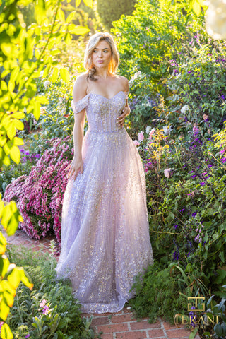 Elegant woman in a lavender gown, 251P4041_2