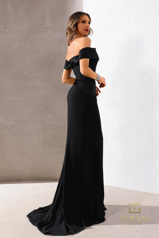 Black off-the-shoulder gown, 252e5101_56