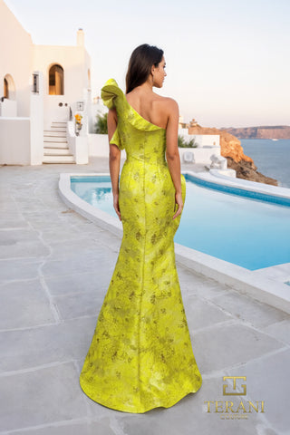 Yellow one-shoulder gown by the pool