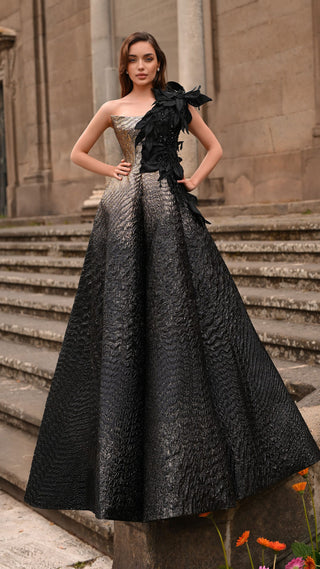 Elegant black gown 5937S