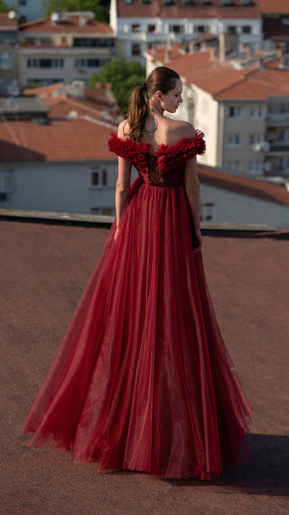 Woman in red formal gown, 6154bo-3