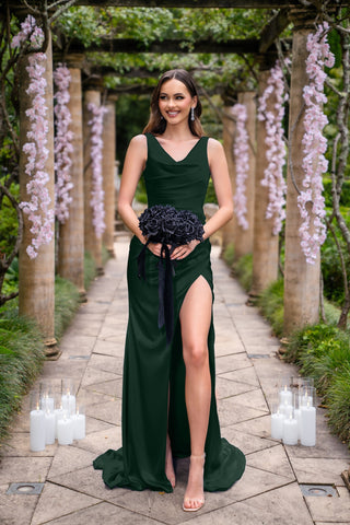 Amelia in emerald green dress with bouquet