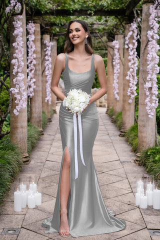 Isadora Platinum Dress with Bouquet
