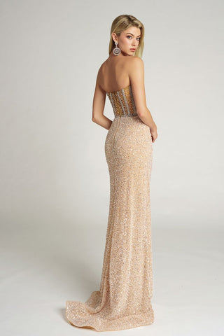 Elegant strapless gown