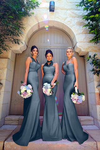 Bridesmaids in Dusty Blue Dresses