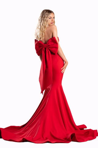 Red formal gown with bow back (PS21005_RED_02)