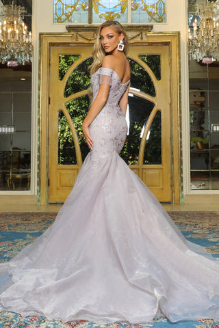 Off-shoulder mermaid gown