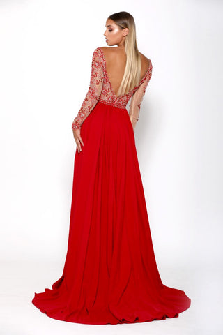Red evening gown PS2389_5