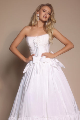 PS26148 White Dress - Woman in Strapless Gown