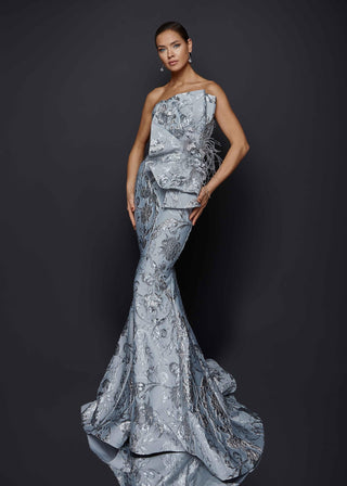 Elegant blue evening gown, 1921E0137