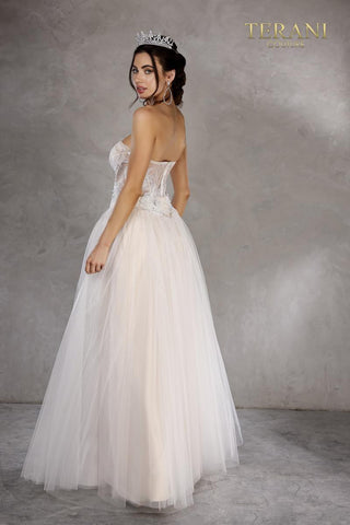 Strapless tulle bridal gown with tiara