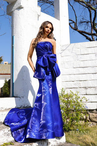Royal blue strapless gown 252E5164_1
