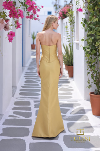 Yellow strapless gown in a picturesque setting