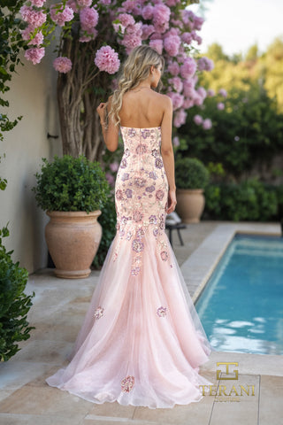 Pink mermaid gown with floral details