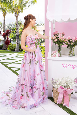 Pink floral gown with woman at PS I Love You flower cart