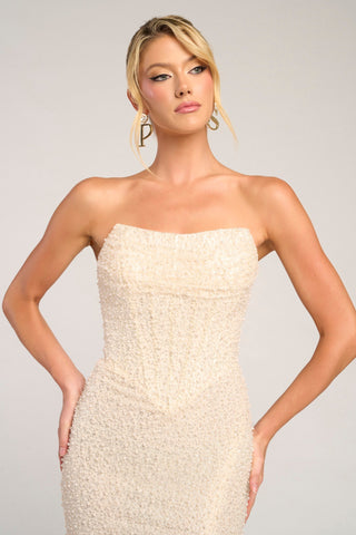 PS26309E Crean dress on a model